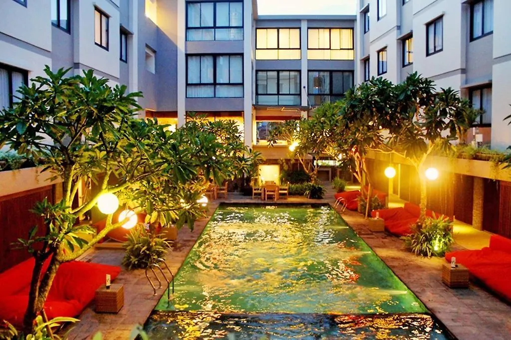 Savvoya Hotel Seminyak Θέρετρο